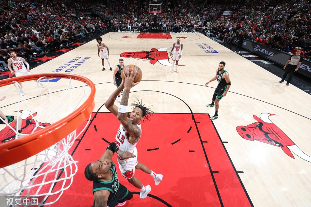 将目光聚焦 将目光聚焦