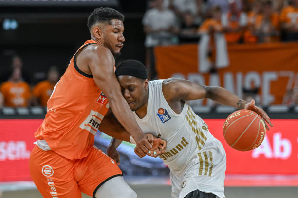 球场上的焦 球场上的焦