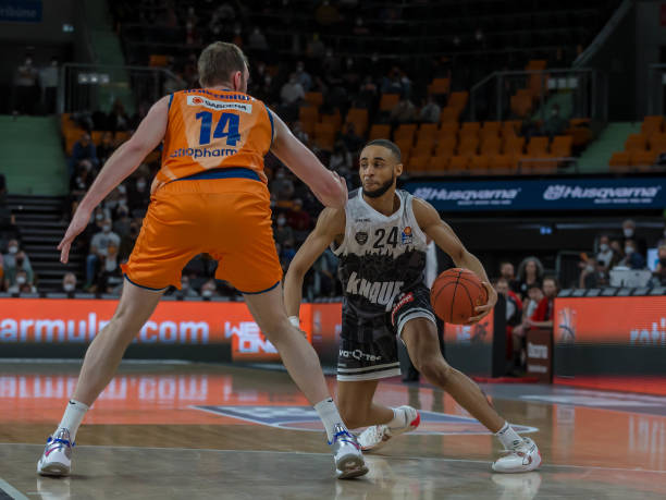 产生了不小 产生了不小